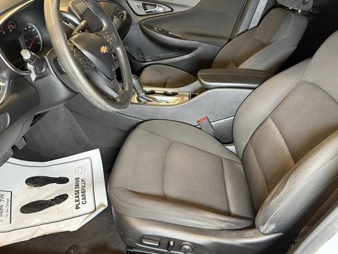Used 2020 Chevrolet Malibu LT image 20