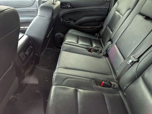 Used 2019 GMC Yukon XL SLT image 10