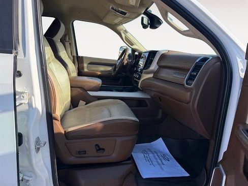 Used 2021 RAM 2500 Laramie image 15