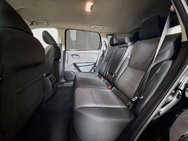 Used 2021 Nissan Rogue SV AWD/4WD image 23