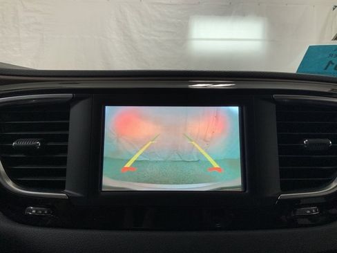 Used 2023 Chrysler Voyager LX image 34