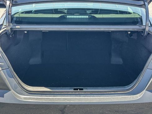 Used 2025 Toyota Camry SE FWD image 27