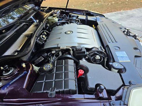 Used 2008 Cadillac DTS Luxury II image 29