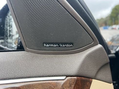 Used 2011 Mercedes-Benz E 350 Sedan image 12