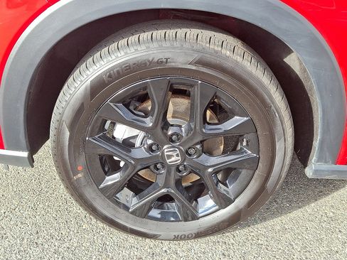 Used 2023 Honda HR-V Sport image 8