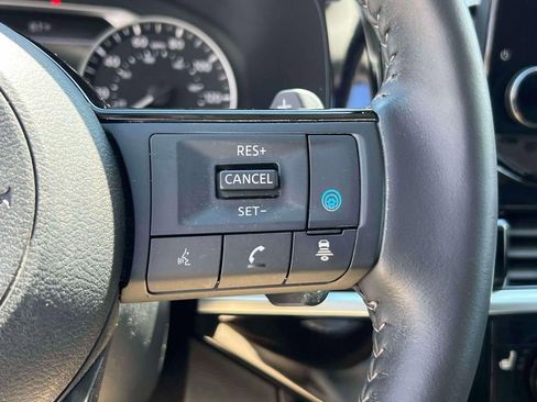 Used 2024 Nissan Pathfinder SL w/ SL Premium Package AWD/4WD image 22