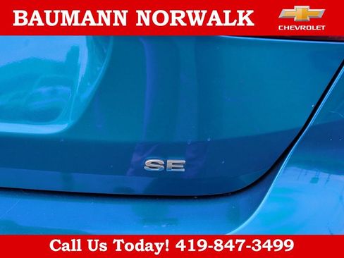 Used 2018 Ford Focus SE FWD image 15