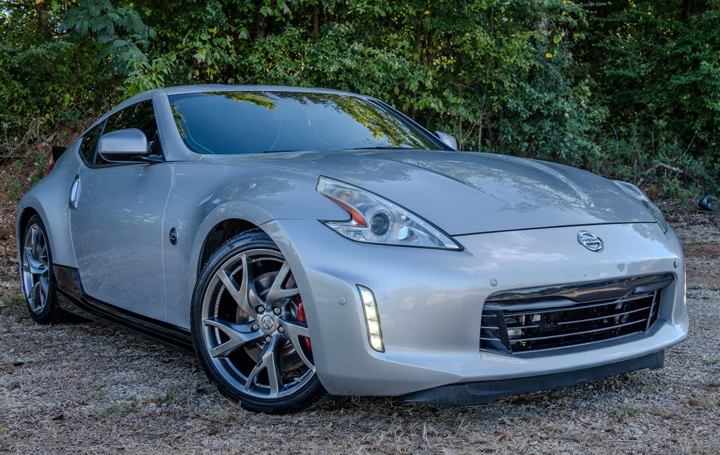 Used 2016 Nissan 370Z Coupe RWD image 7