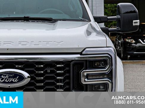 Used 2025 Ford F450 Platinum image 16