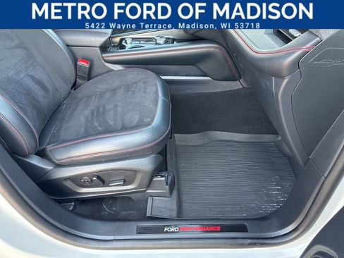 Used 2025 Ford Explorer ST image 53