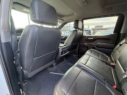 Used 2022 GMC Sierra 1500 SLT w/ SLT Premium Plus Package image 16