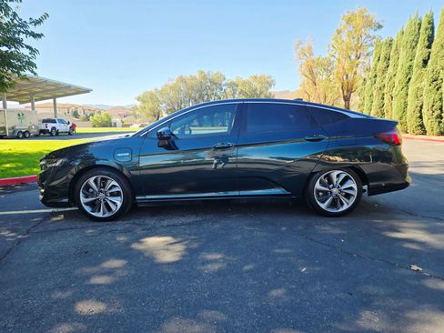 Used 2018 Honda Clarity Plug-In Hybrid image 5