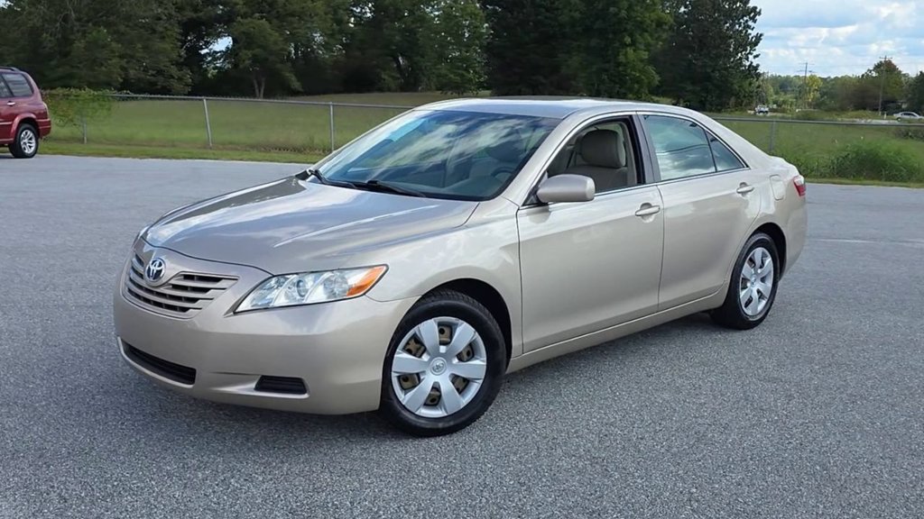 Used 2007 Toyota Camry LE FWD image 4