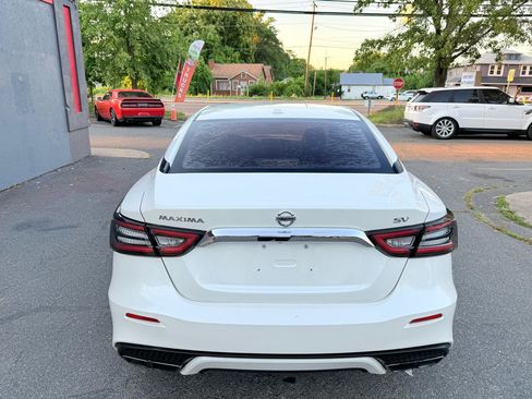 Used 2019 Nissan Maxima 3.5 SV w/ Floor Mat Group FWD image 5