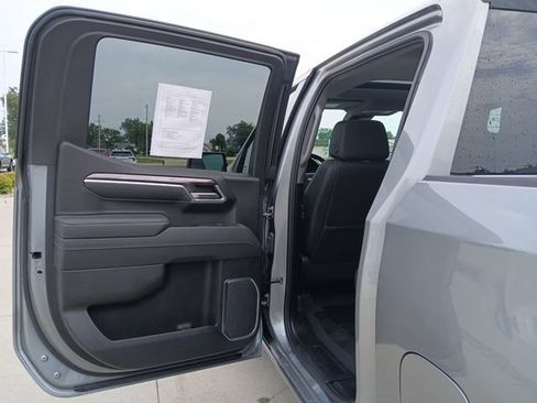 Certified 2025 Chevrolet Silverado 1500 LTZ w/ LTZ Convenience Package II AWD/4WD image 21