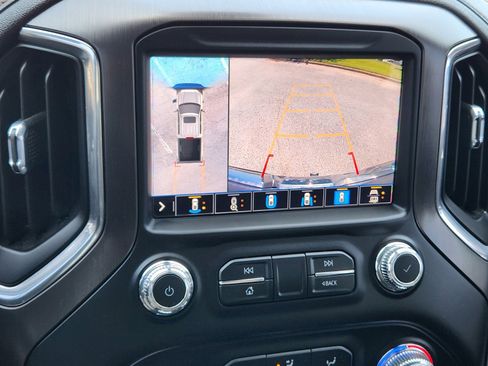 Used 2020 GMC Sierra 1500 AT4 w/ AT4 Premium Package AWD/4WD image 8
