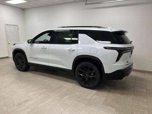 New 2026 Chevrolet Traverse RS w/ LPO, Floor Liner Package image 15