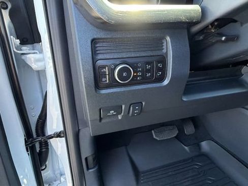 New 2026 Ford F350 Lariat w/ Tremor Off-Road Package AWD/4WD image 33