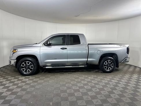 Used 2016 Toyota Tundra SR5 w/ TRD Off Road Package image 6