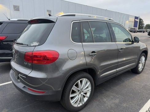 Used 2014 Volkswagen Tiguan SE FWD image 7