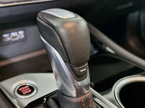 Used 2024 Nissan Altima 2.5 SR image 21