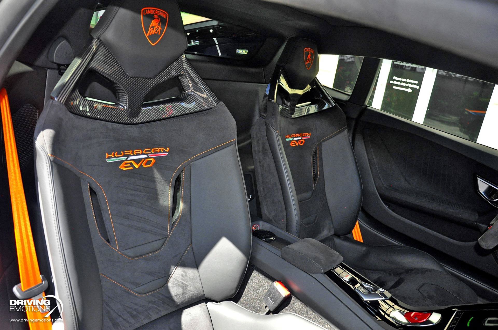 Used 2020 Lamborghini Huracan EVO AWD/4WD image 24