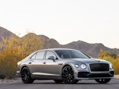 Used 2021 Bentley Flying Spur V8
