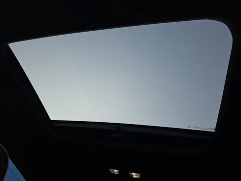 Used 2022 Chevrolet Traverse Premier image 29