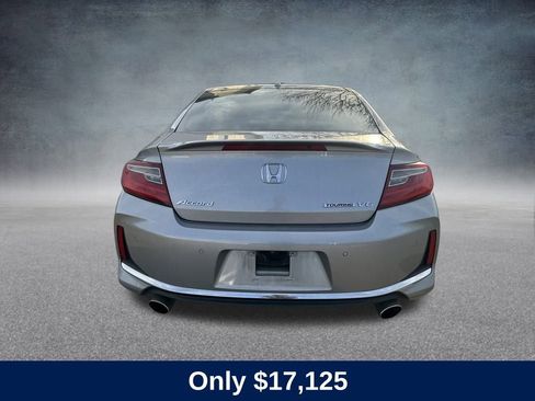 Used 2016 Honda Accord Touring image 4