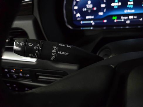 Used 2022 Chevrolet Suburban Z71 w/ Max Trailering Package image 23