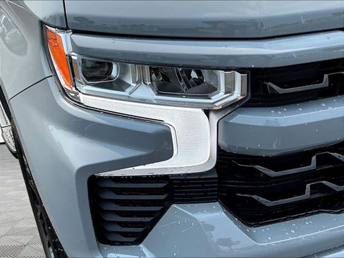 Used 2025 Chevrolet Silverado 1500 RST w/ Convenience Package II AWD/4WD image 32