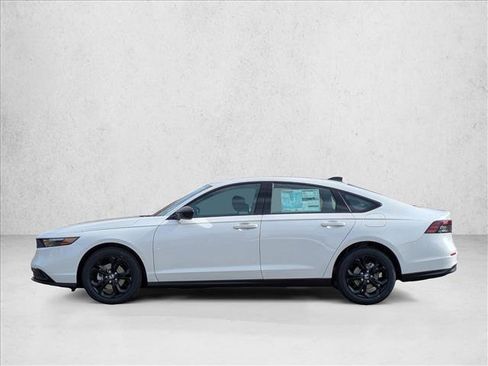 New 2025 Honda Accord SE image 5