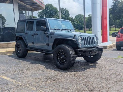 Used 2015 Jeep Wrangler Unlimited Sport AWD/4WD image 11