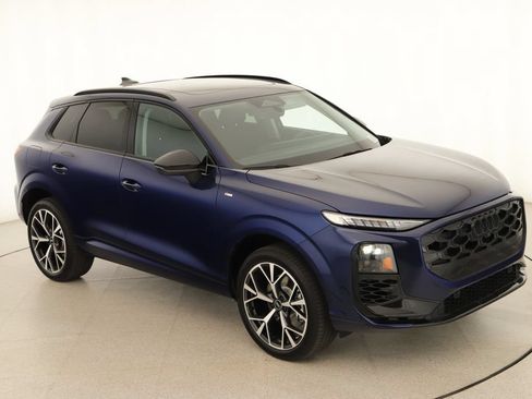 New 2026 Audi Q3 quattro 2.0T AWD/4WD image 31