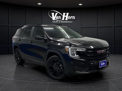 Used 2022 GMC Terrain SLE w/ Driver Convenience Package