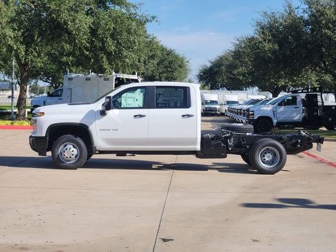 New 2026 Chevrolet Silverado 3500 W/T w/ WT Convenience Package image 10