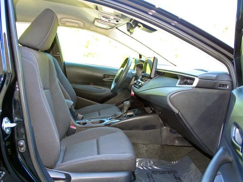 Used 2024 Toyota Corolla LE image 15