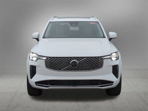New 2026 Volvo XC90 B6 Ultra image 9