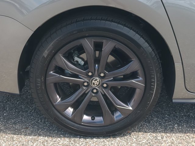 Certified 2026 Toyota Sienna XSE FWD image 11