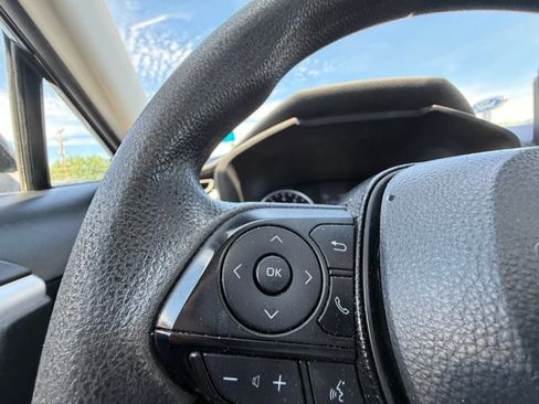 Used 2021 Toyota RAV4 XLE w/ Convenience Package AWD/4WD image 23