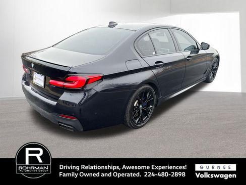 Used 2021 BMW M550i xDrive image 10