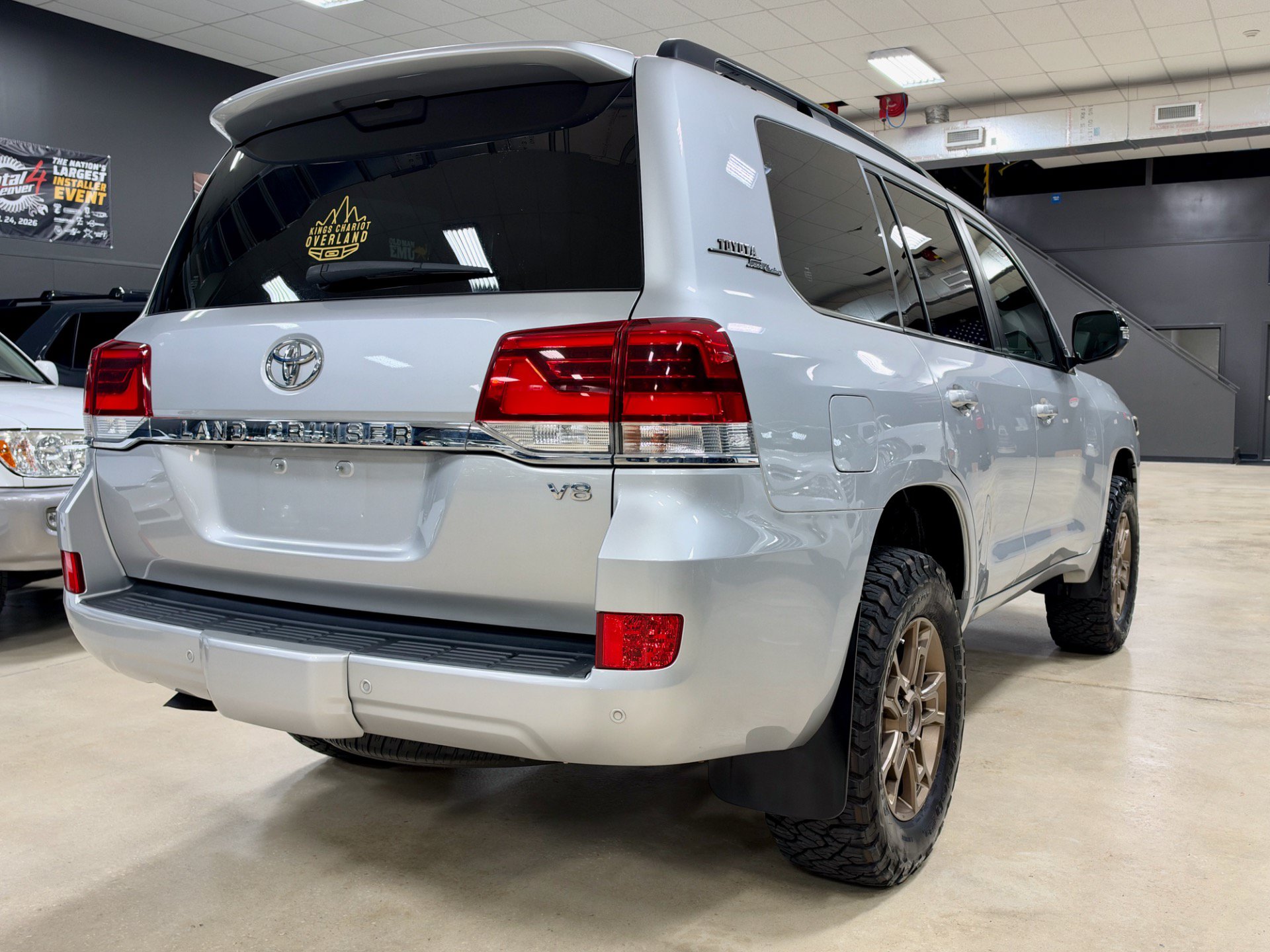 Used 2021 Toyota Land Cruiser Heritage Edition AWD/4WD image 10