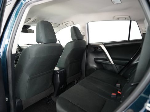 Used 2018 Toyota RAV4 LE w/ All Weather Liner Package AWD/4WD image 31