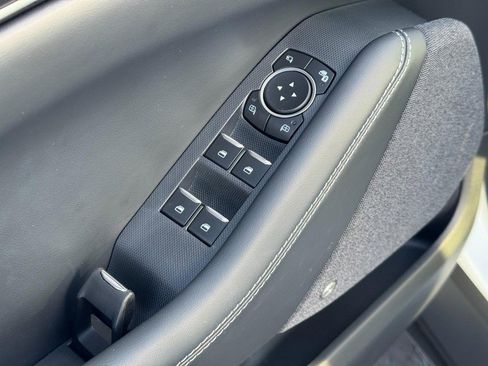 Used 2024 Ford Mustang Mach-E Premium image 24