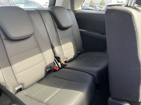 Used 2026 Mercedes-Benz GLS 450 4MATIC image 18