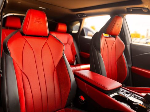 Used 2024 Lexus RX 500h F Sport image 19