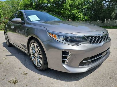 Used 2016 Kia Optima SX w/ Chrome Wheel Package