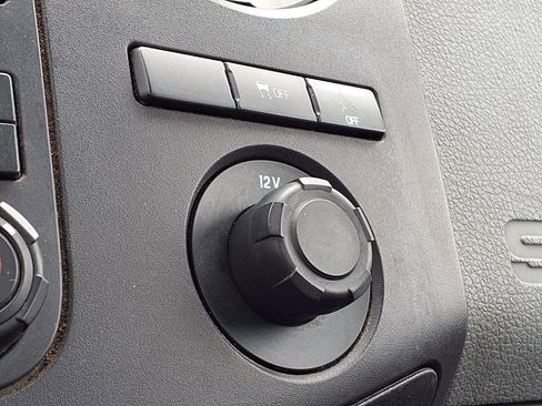 Used 2011 Ford F250 XL w/ Snow Plow Prep Pkg image 21