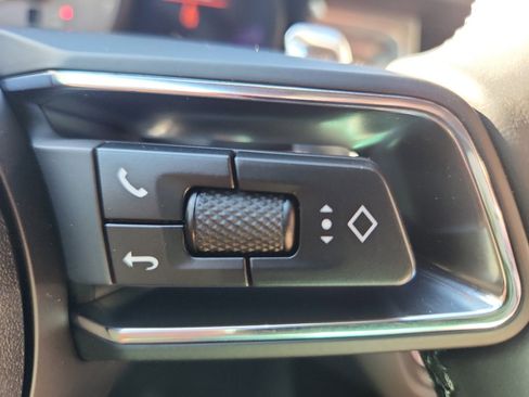 New 2026 Porsche Macan S image 23