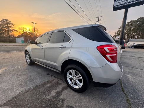 Used 2016 Chevrolet Equinox LS image 17